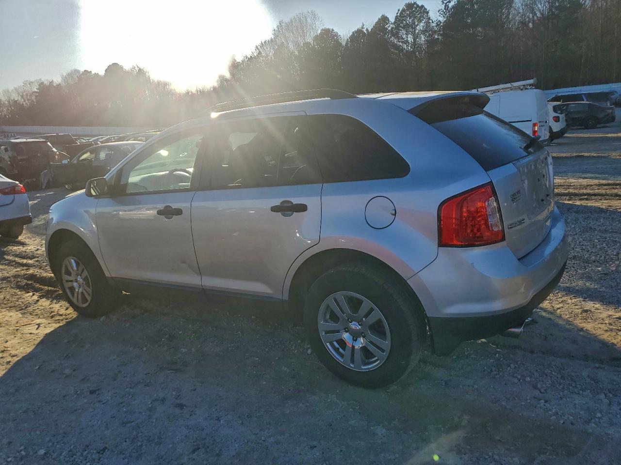 2013 FORD EDGE SE photo 2