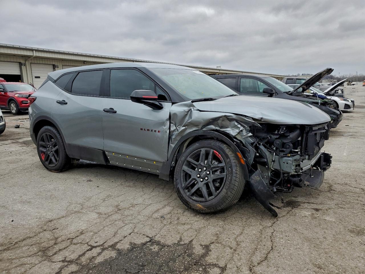 2025 CHEVROLET BLAZER 2LT photo 4
