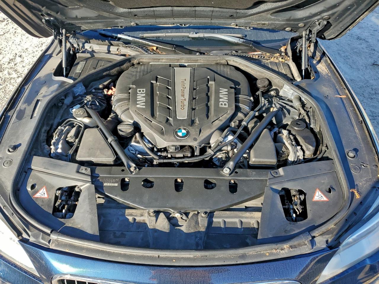 2013 BMW 750 LXI photo 11