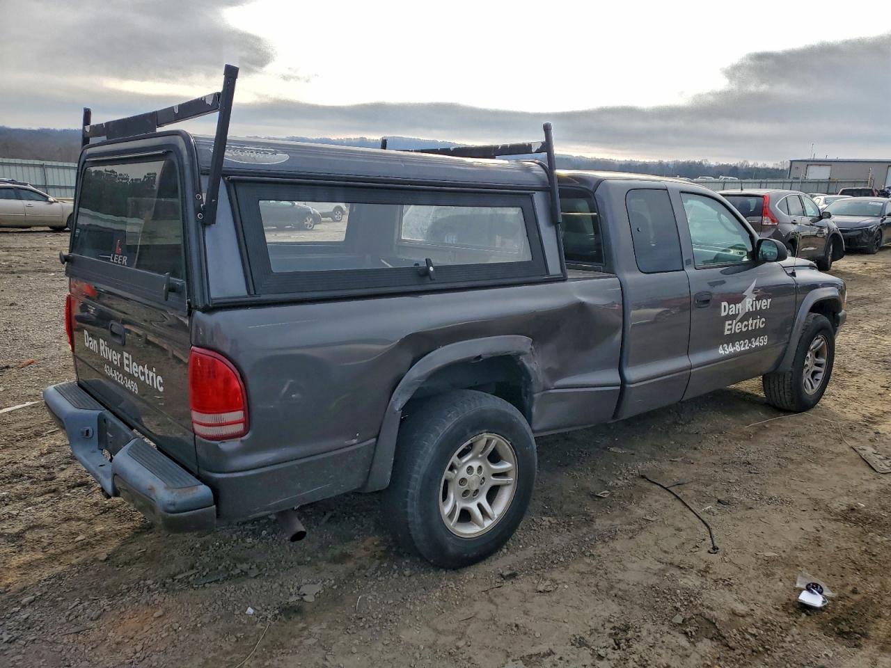 2003 DODGE DAKOTA SPORT photo 3