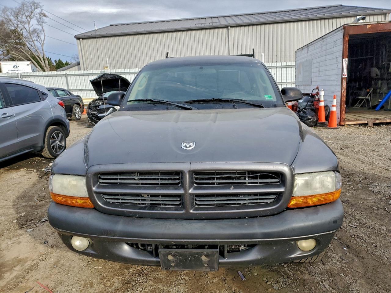 2003 DODGE DAKOTA SPORT photo 5