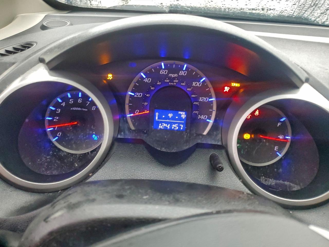 2013 HONDA FIT photo 9