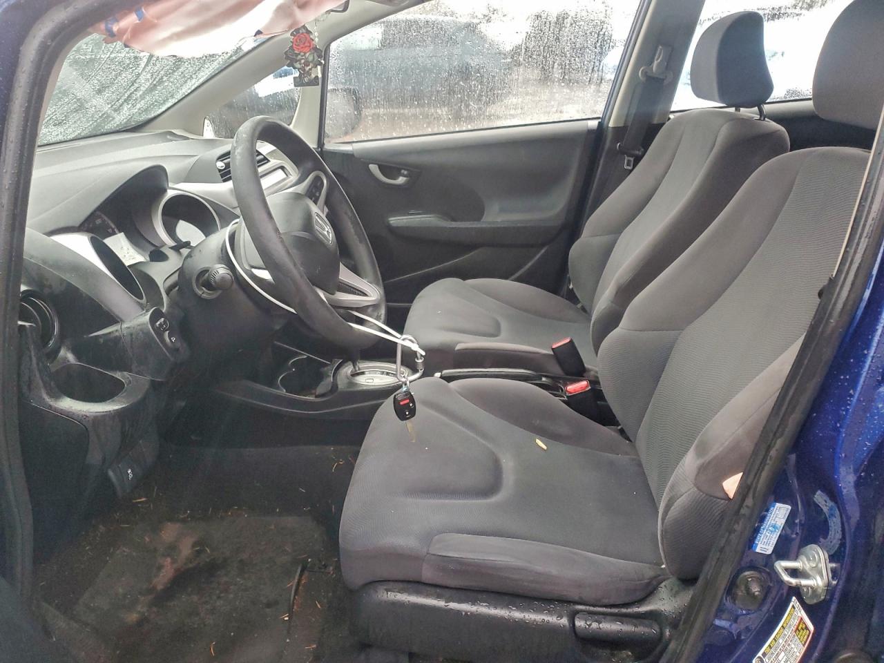 2013 HONDA FIT photo 7