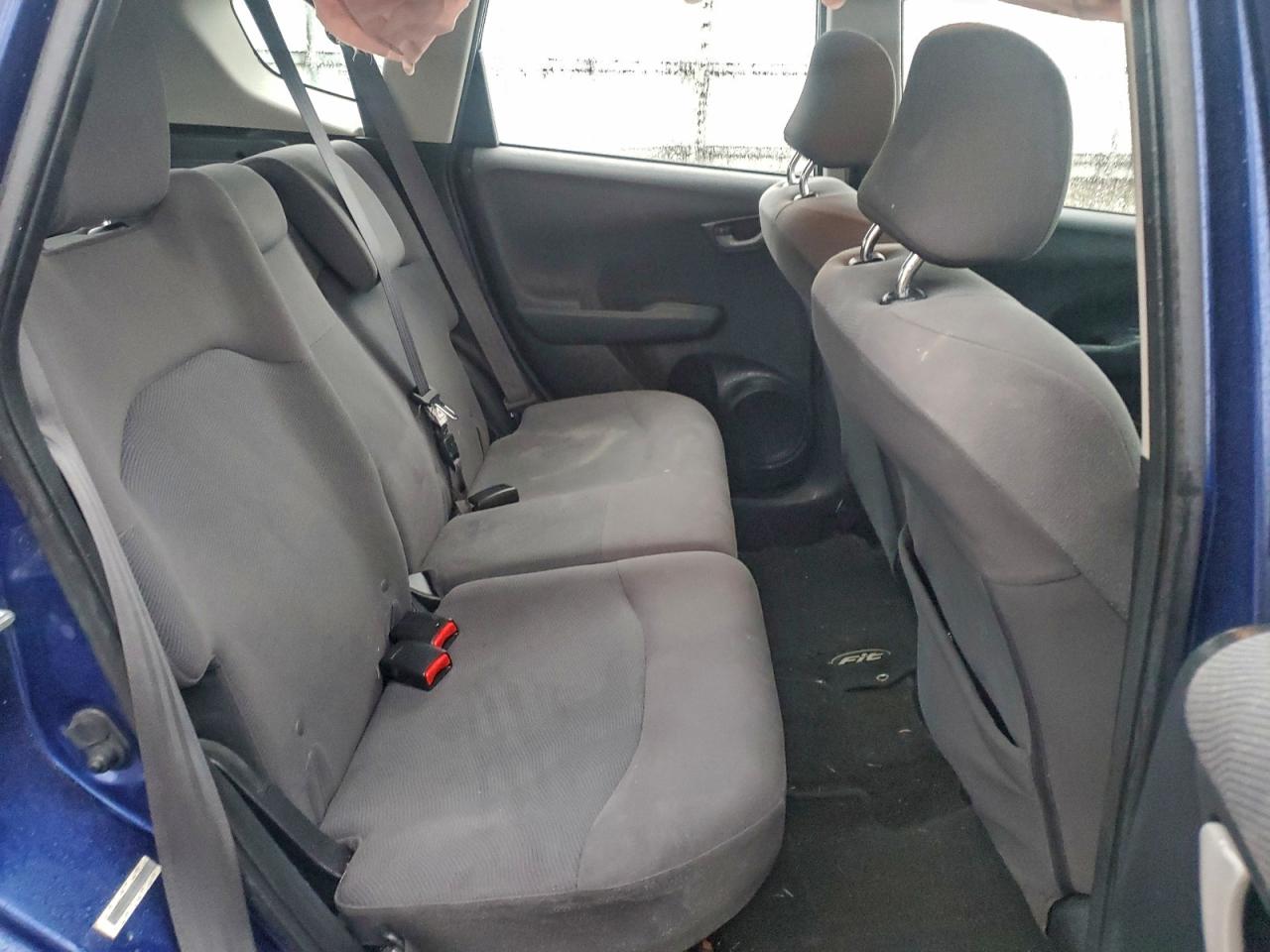 2013 HONDA FIT photo 11