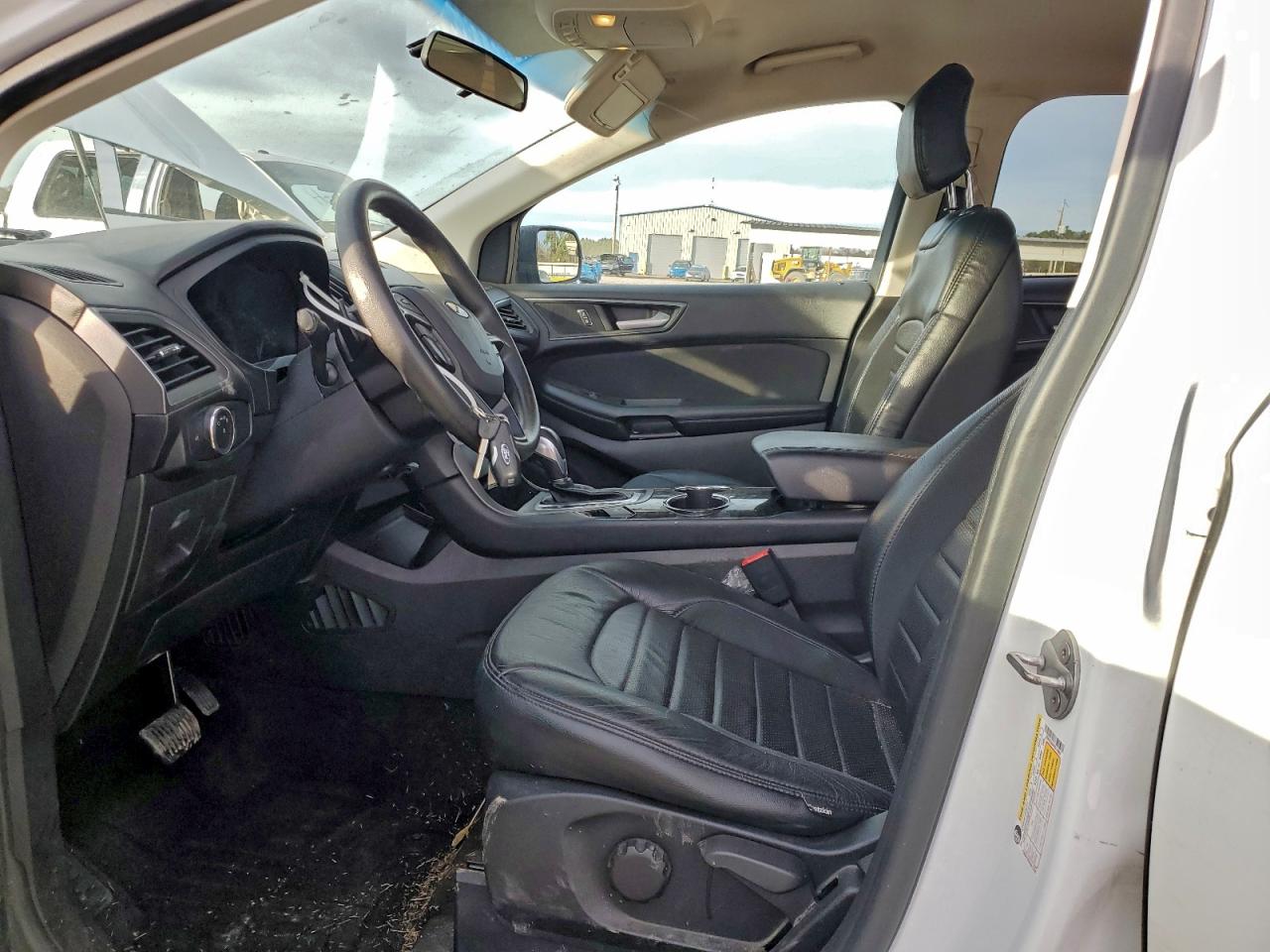2015 FORD EDGE SE photo 7
