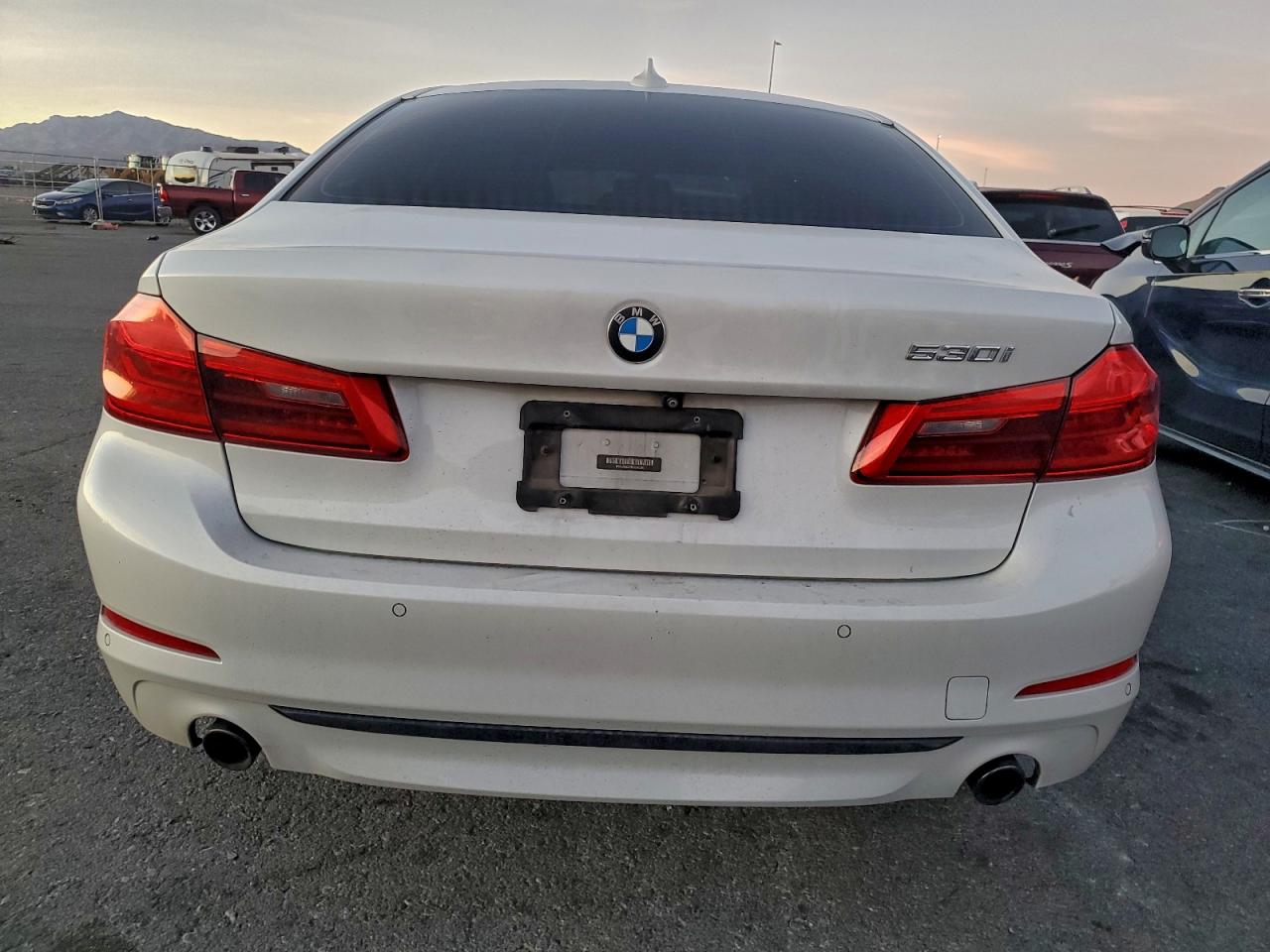 2017 BMW 530 I photo 6