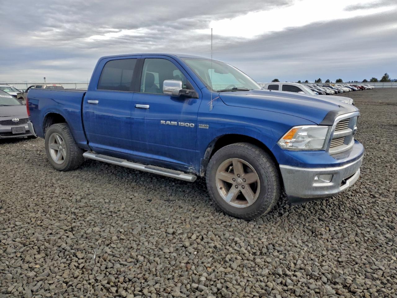 2011 DODGE RAM 1500 photo 4
