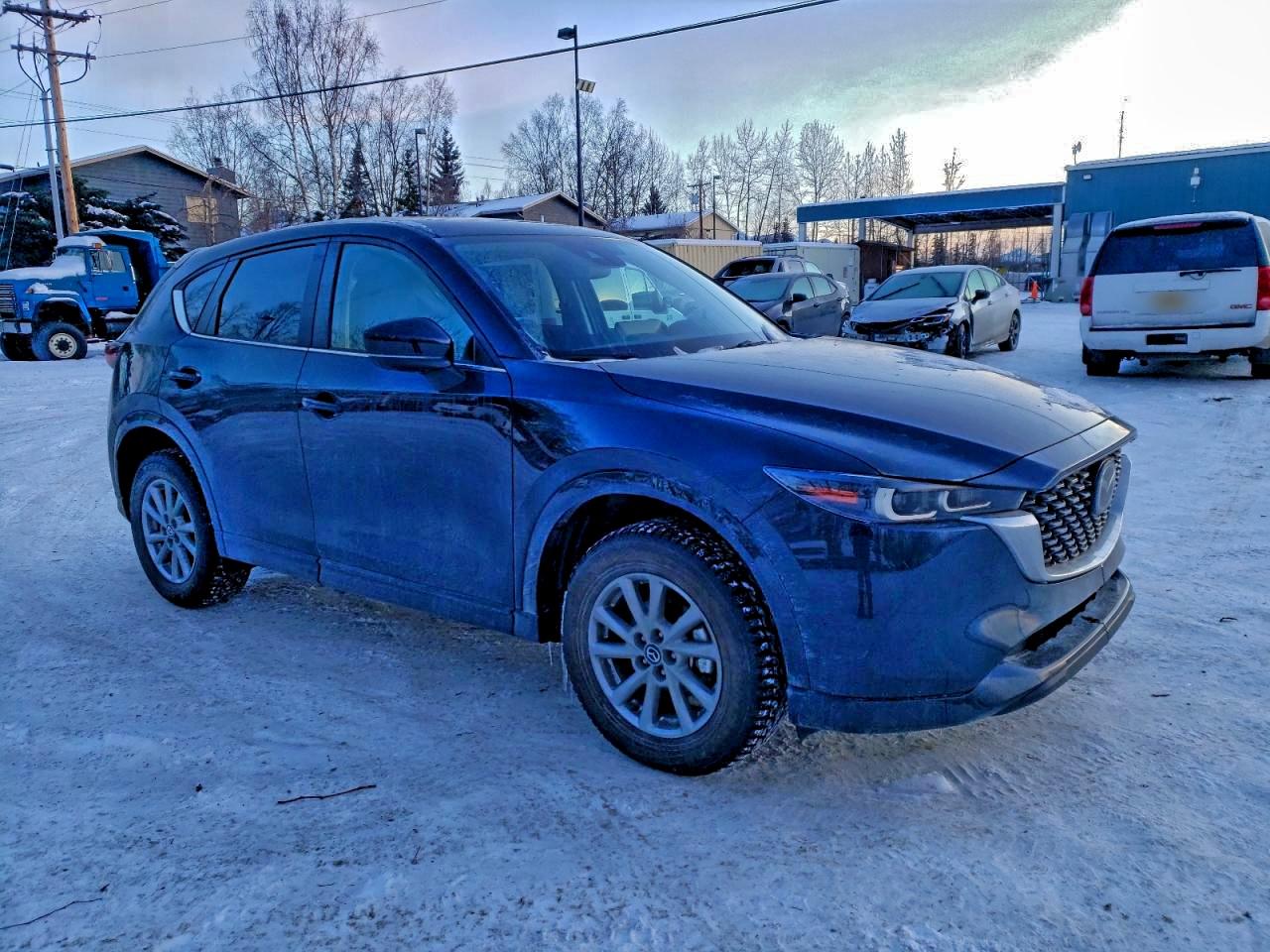 2025 MAZDA CX-5 PREFERRED photo 4