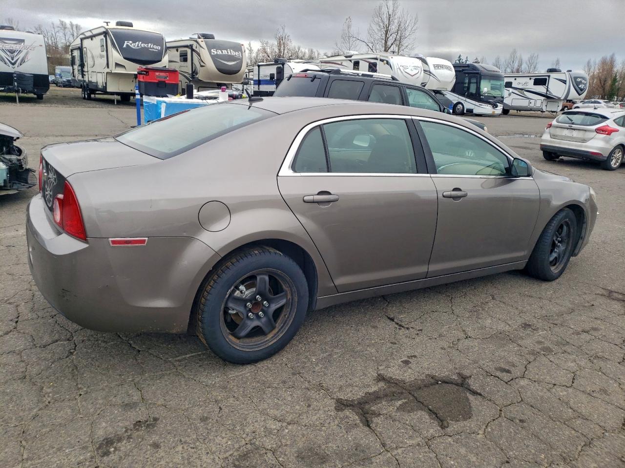 2011 CHEVROLET MALIBU LS photo 3