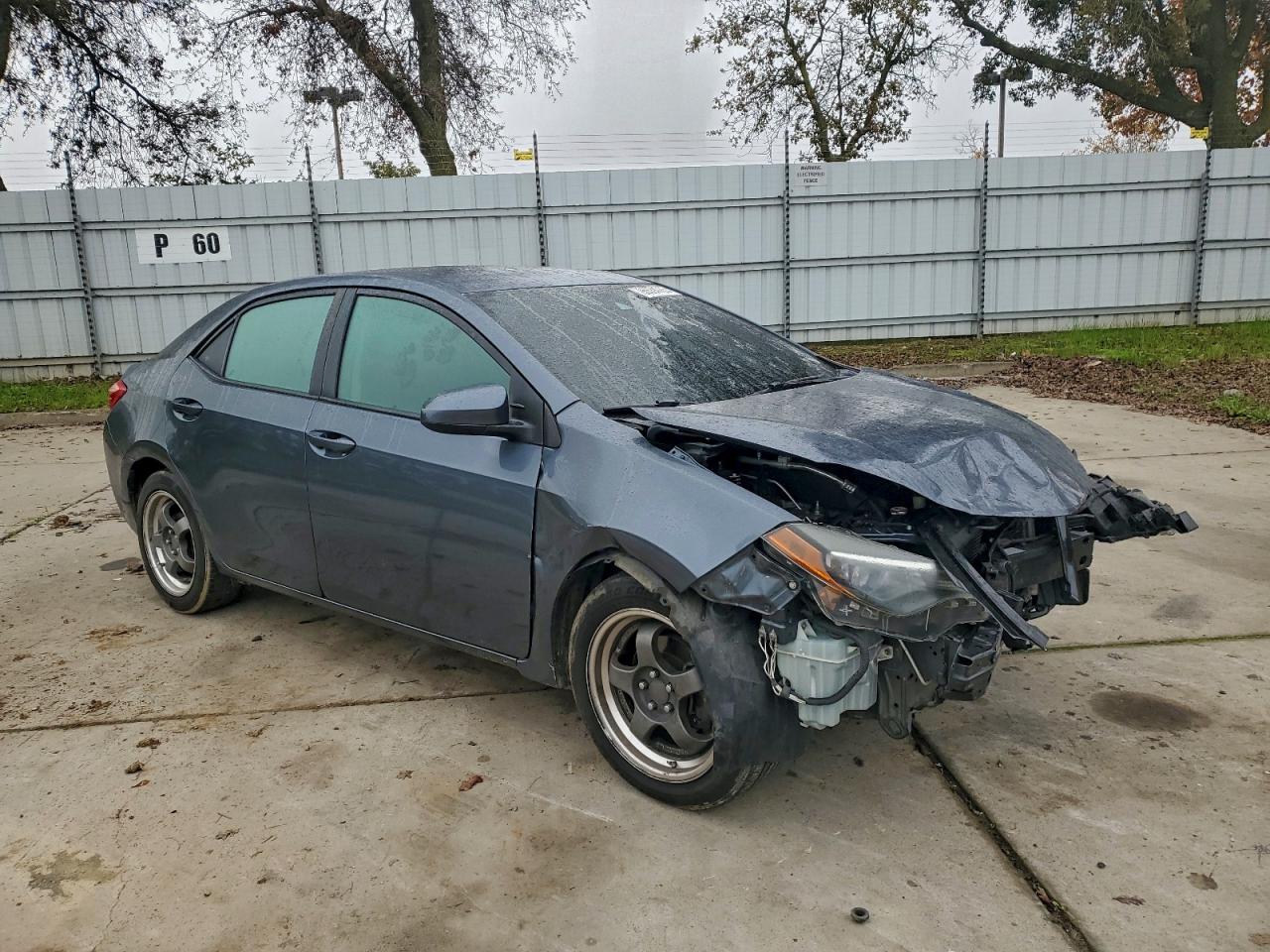 2018 TOYOTA COROLLA L photo 4