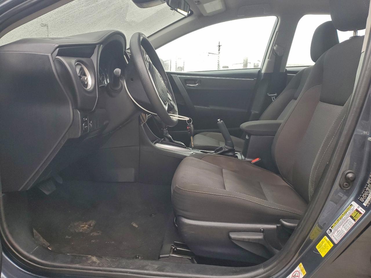 2018 TOYOTA COROLLA L photo 7