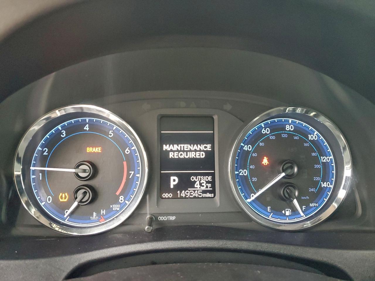 2018 TOYOTA COROLLA L photo 9