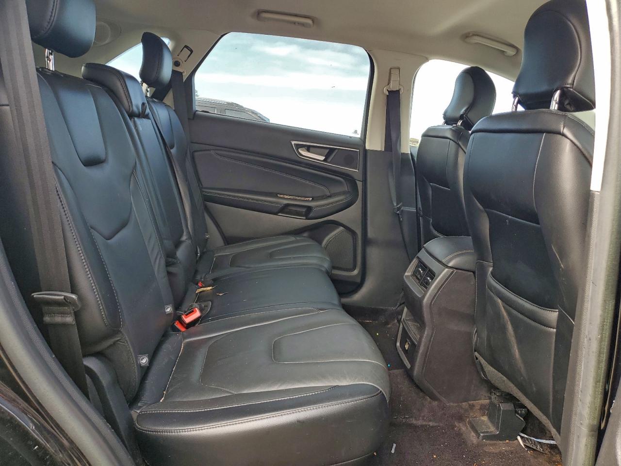 2017 FORD EDGE TITANIUM photo 11