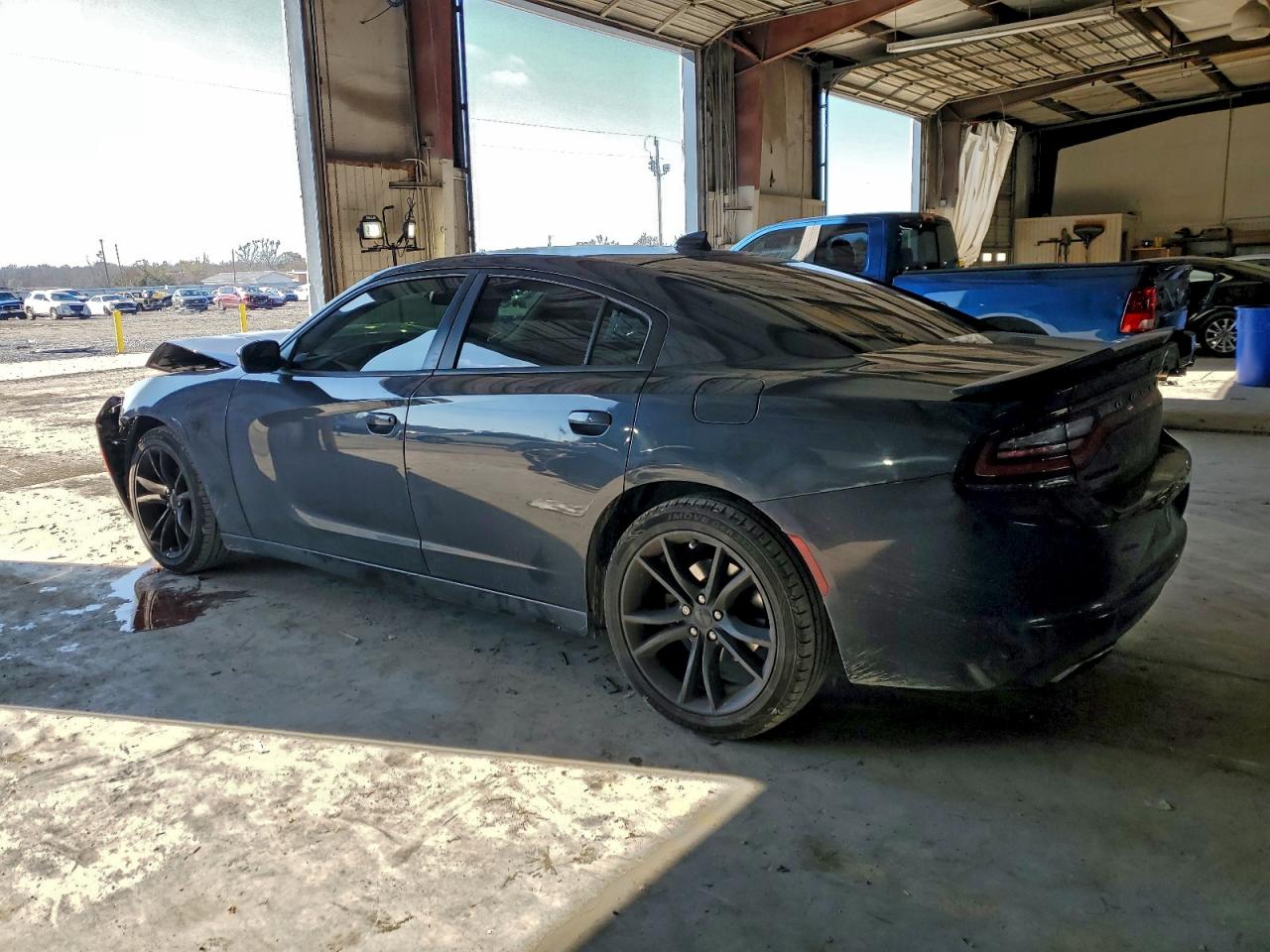 2016 DODGE CHARGER SXT photo 2
