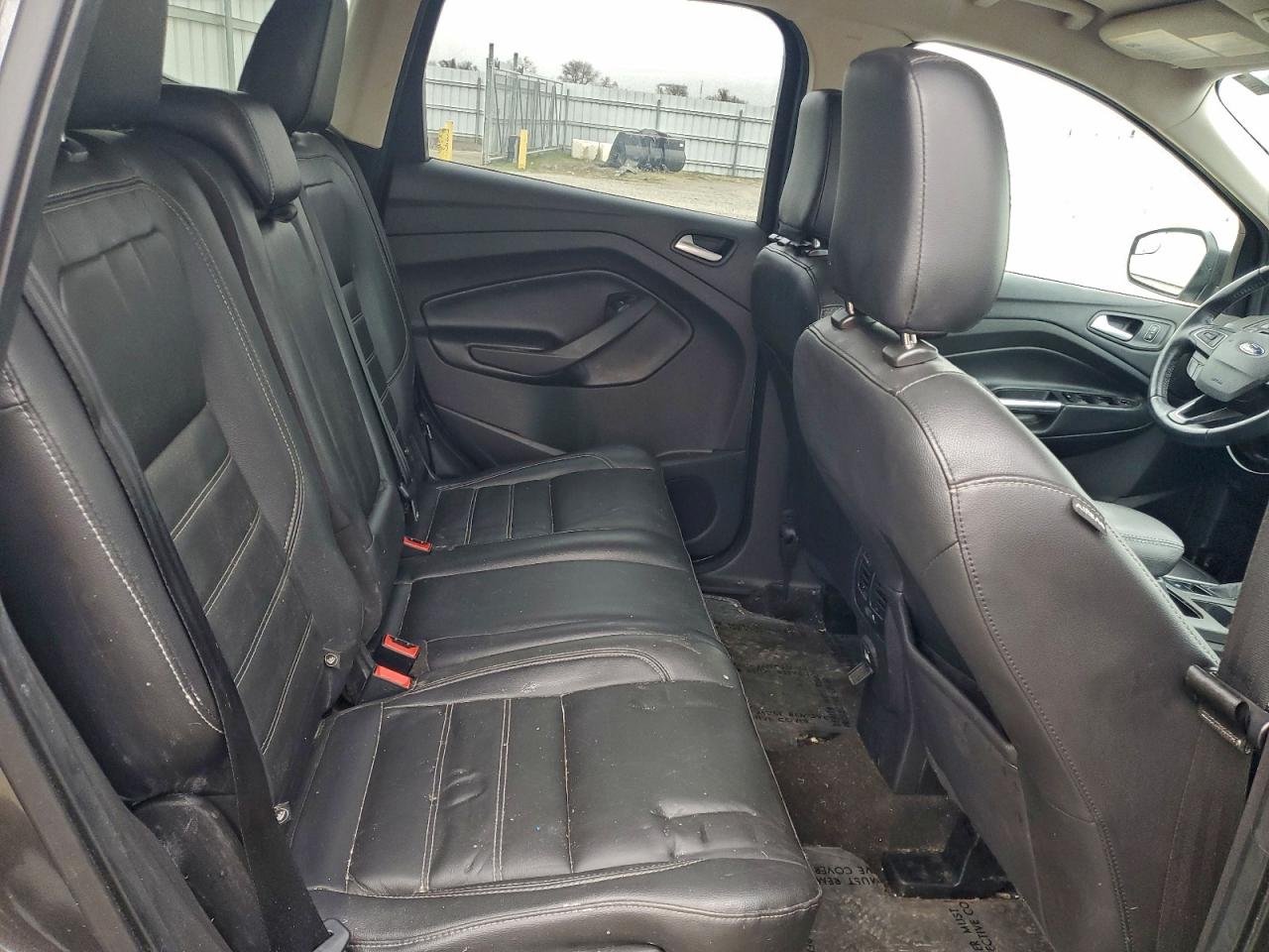 2018 FORD ESCAPE SEL photo 28