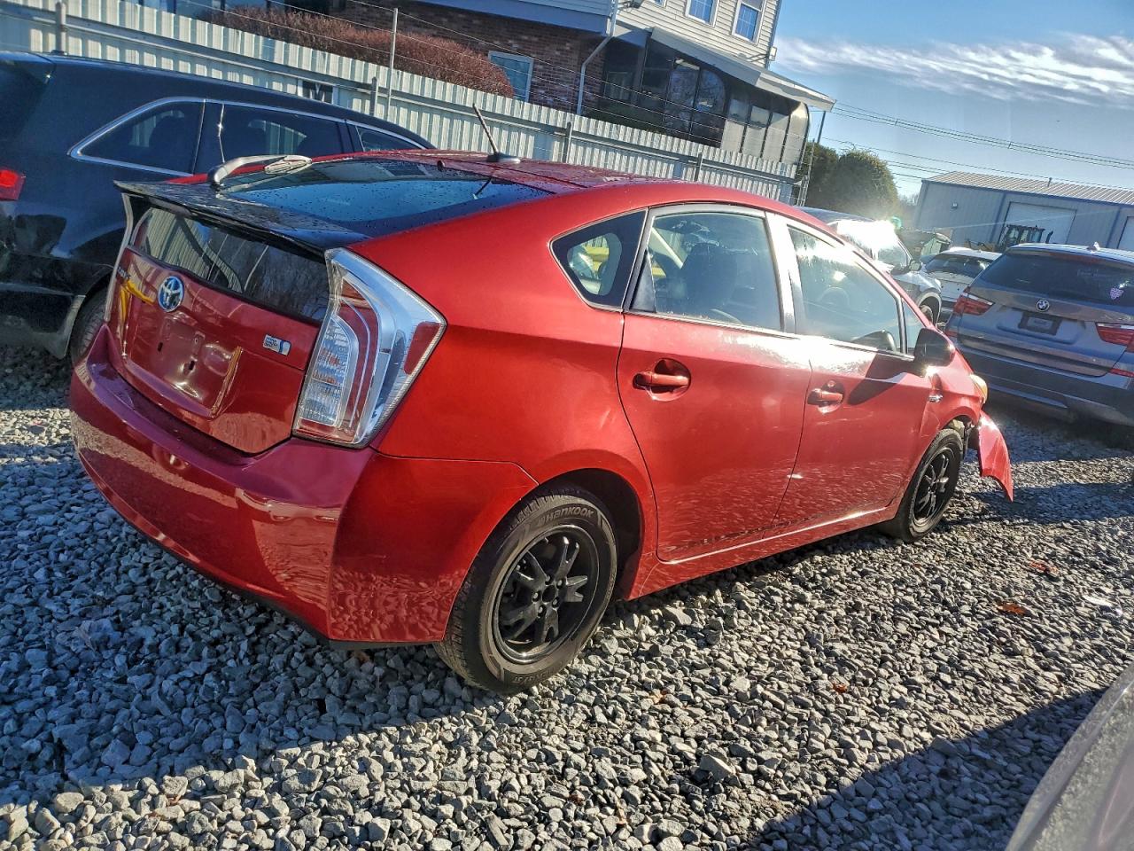 2013 TOYOTA PRIUS photo 5