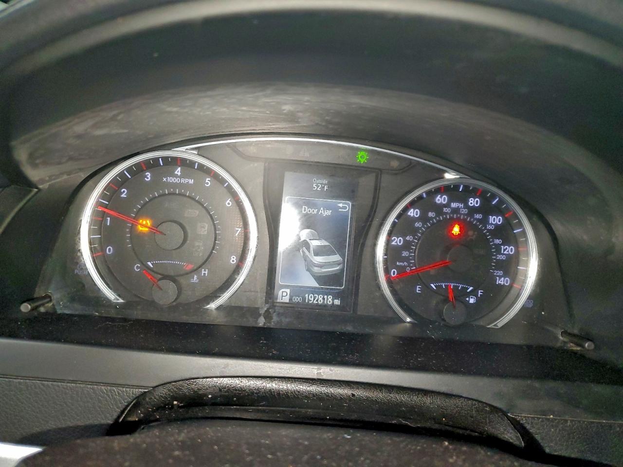 2017 TOYOTA CAMRY XSE photo 17