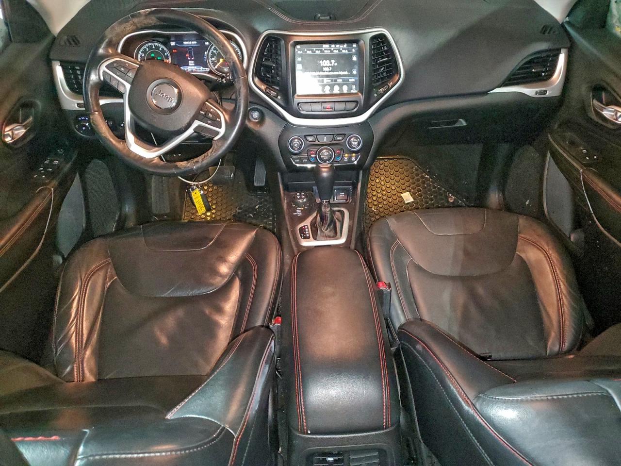 2014 JEEP CHEROKEE TRAILHAWK photo 8