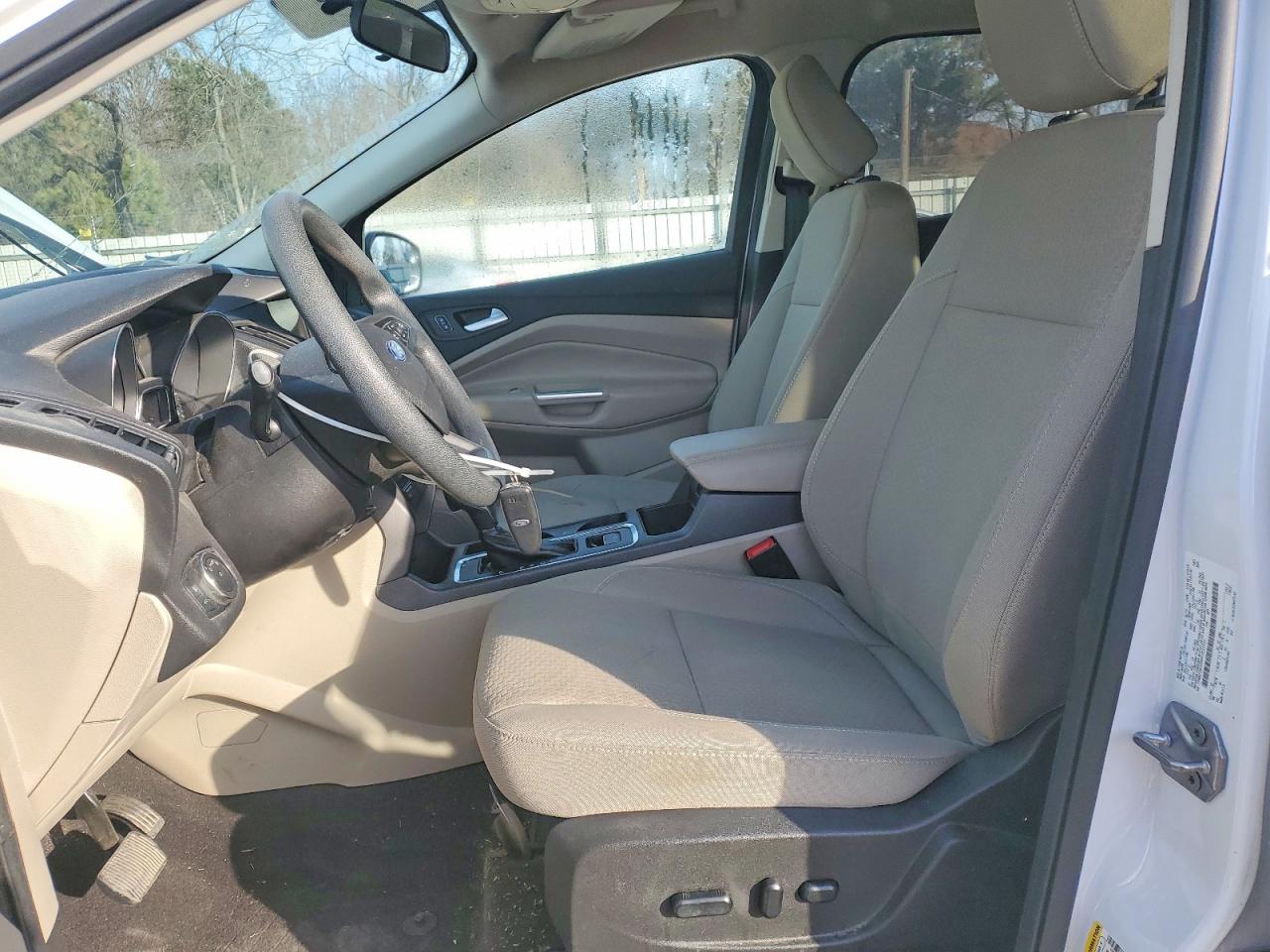 2019 FORD ESCAPE photo 7