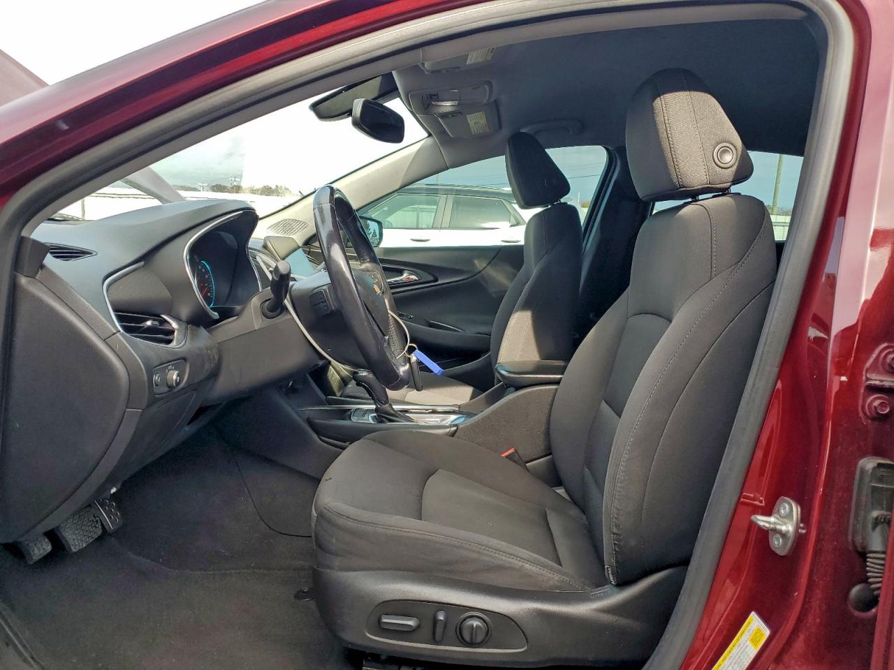 2016 CHEVROLET MALIBU LT photo 13