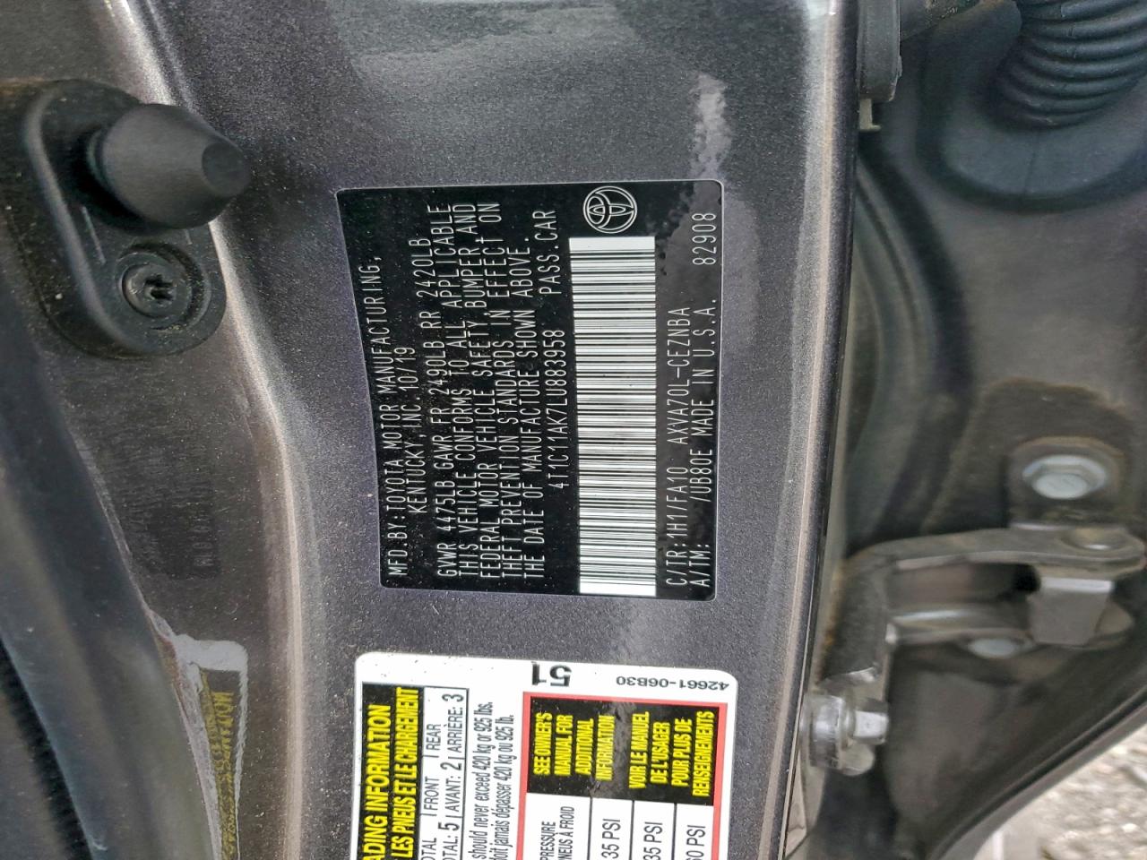 2020 TOYOTA CAMRY LE photo 12