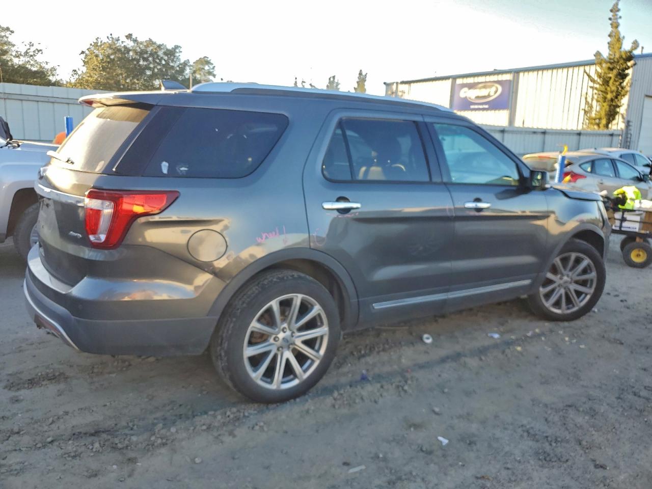 2016 FORD EXPLORER LIMITED photo 3