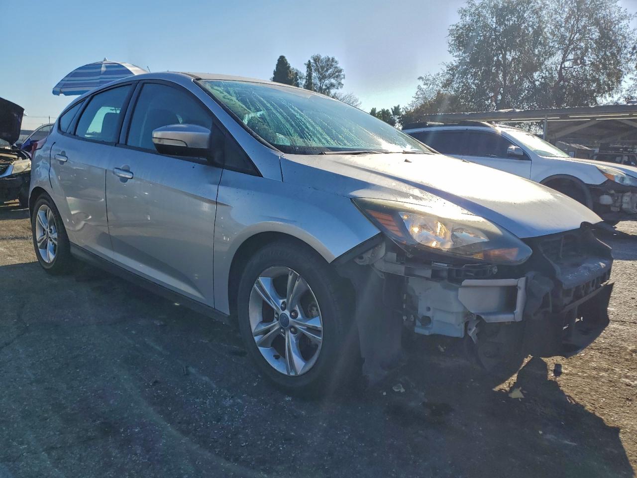 2014 FORD FOCUS SE photo 4
