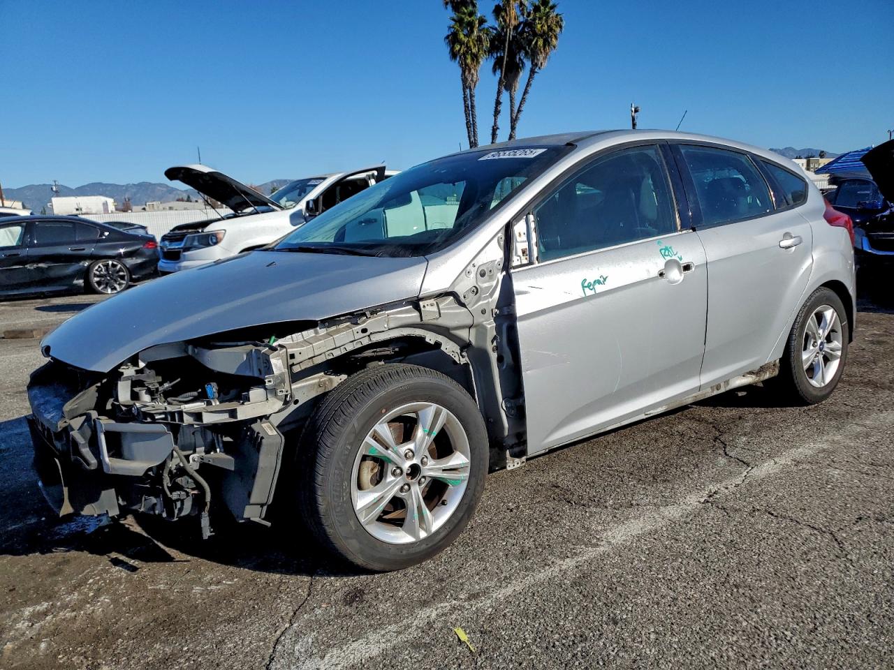 2014 FORD FOCUS SE — FRONT END damage — photo 1