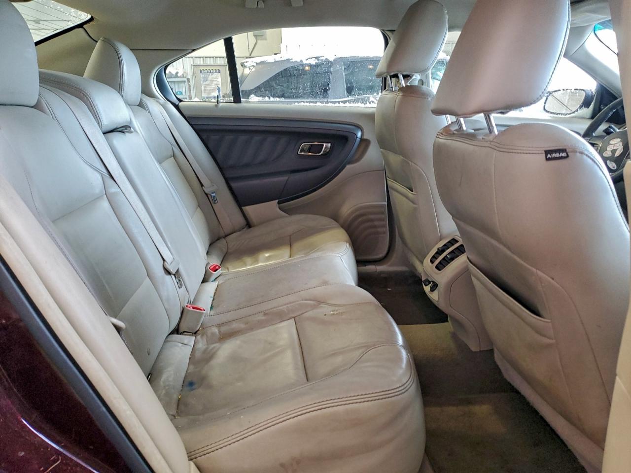 2011 FORD TAURUS SEL photo 19
