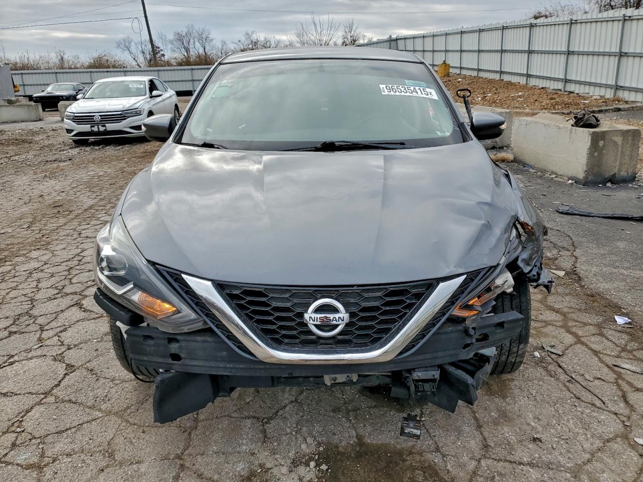 2019 NISSAN SENTRA S photo 9