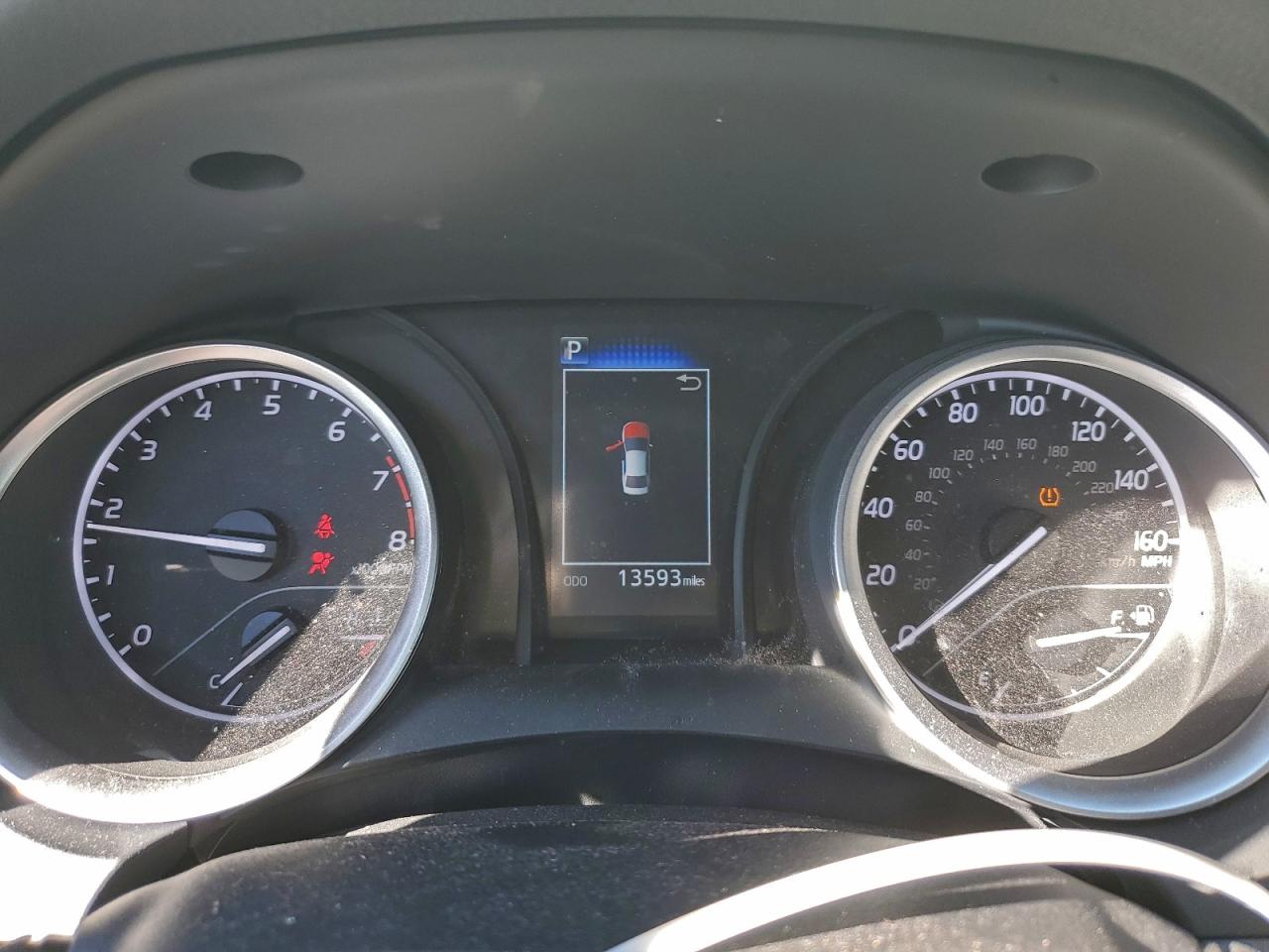 2024 TOYOTA CAMRY LE photo 9