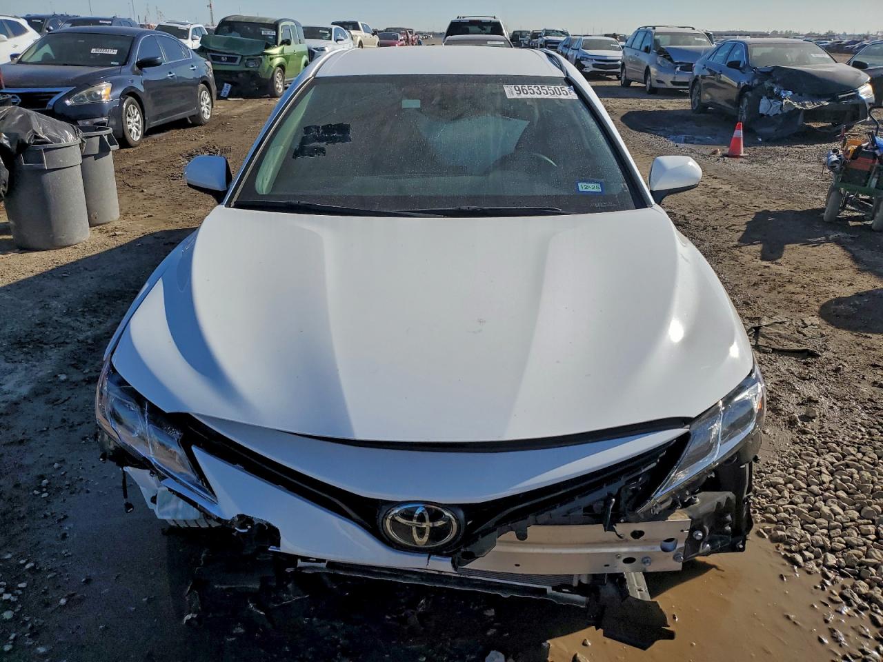 2024 TOYOTA CAMRY LE photo 5