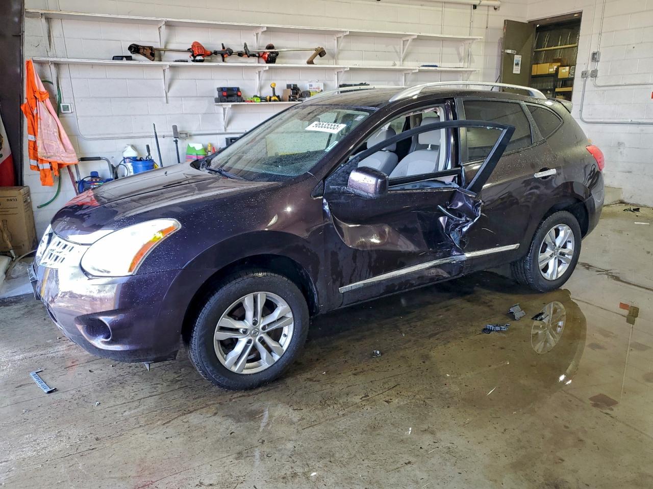 2013 NISSAN ROGUE