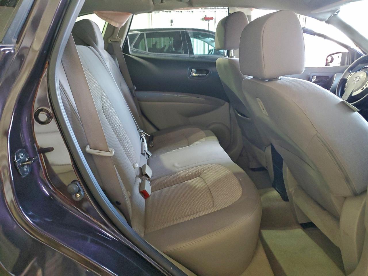 2013 NISSAN ROGUE S photo 11