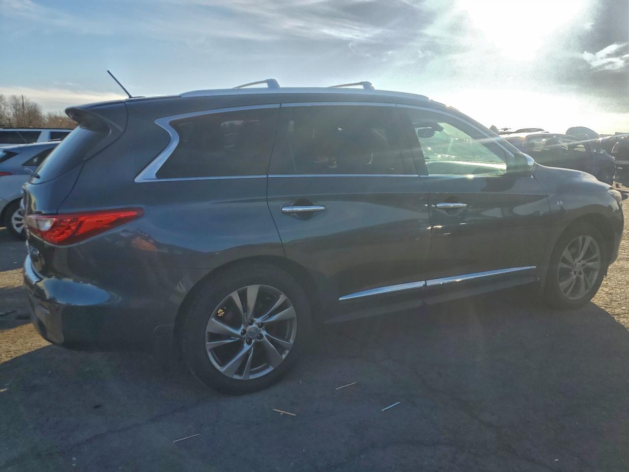 2014 INFINITI QX60 photo 3
