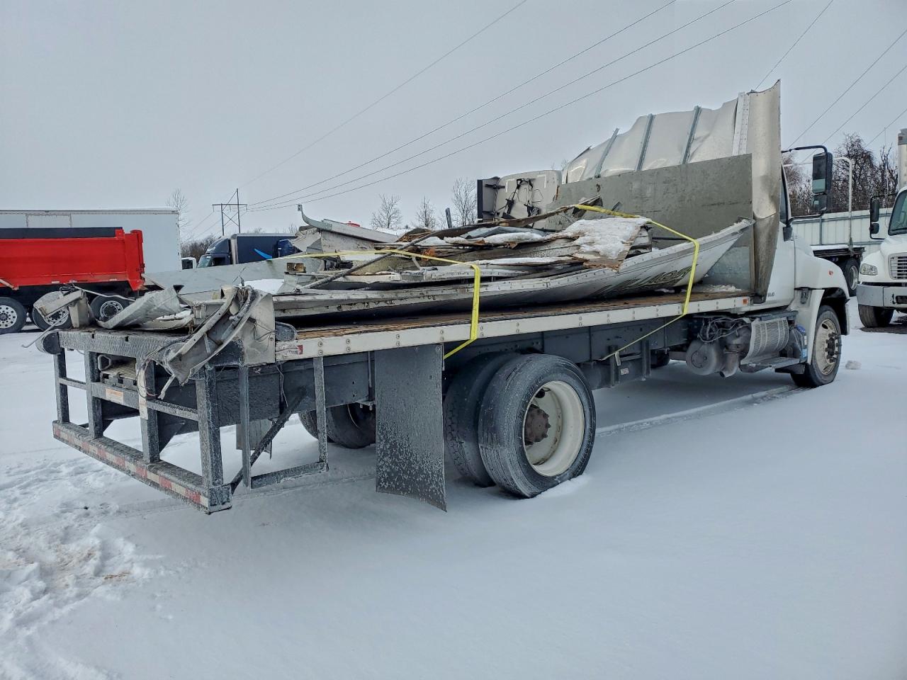 2021 HINO BOX TRUCK photo 3