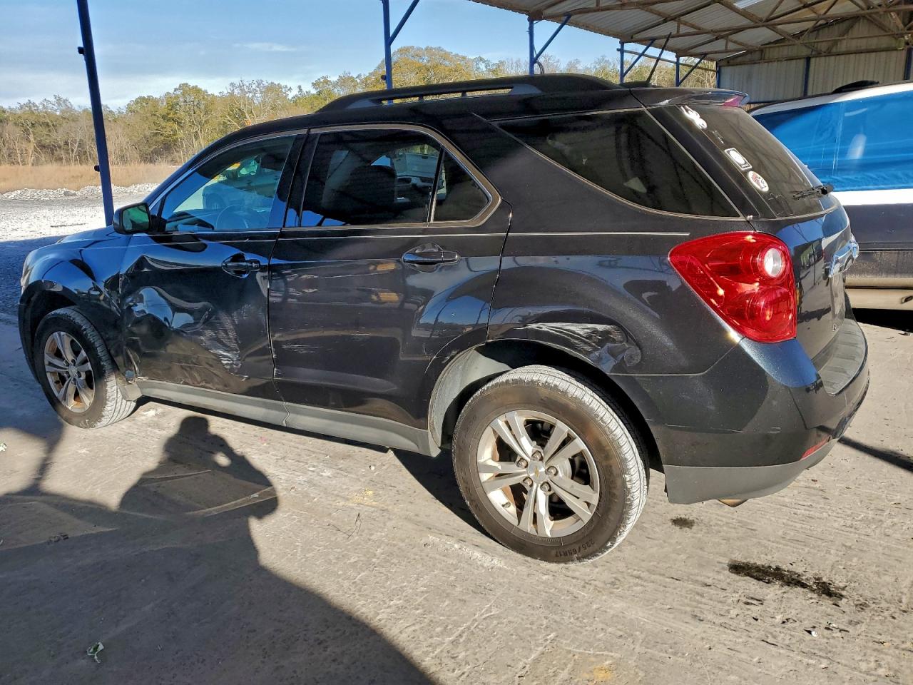 2015 CHEVROLET EQUINOX LT photo 2