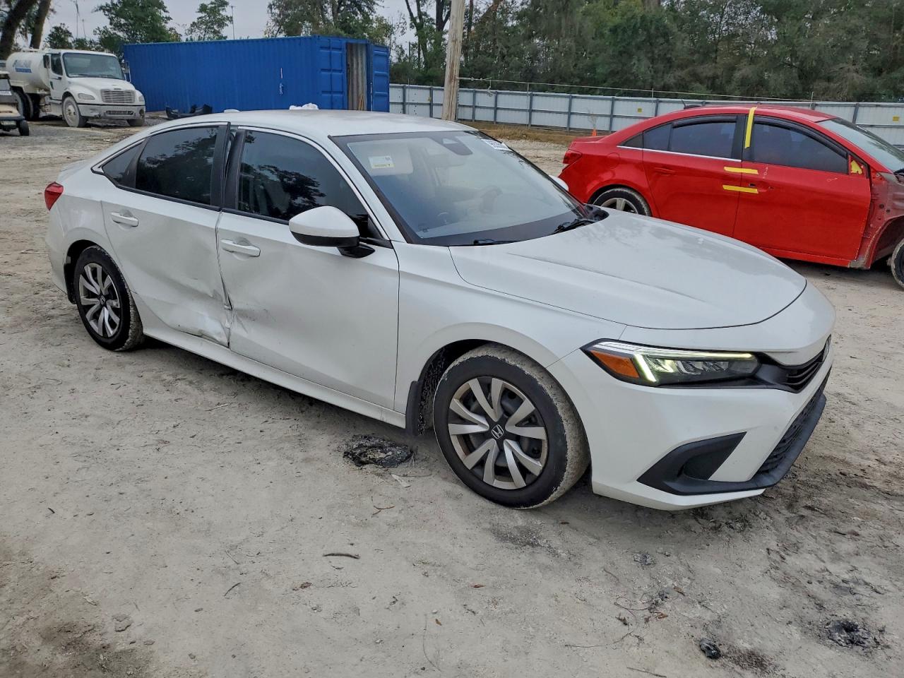 2023 HONDA CIVIC LX photo 4