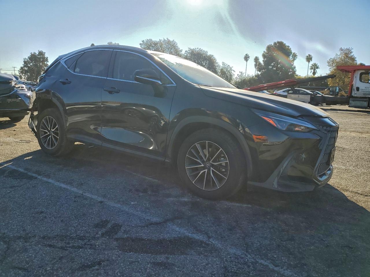 2022 LEXUS NX 350 photo 4