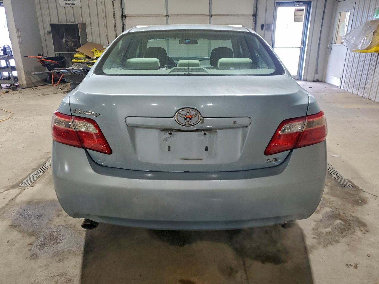 2009 TOYOTA CAMRY SE photo 11