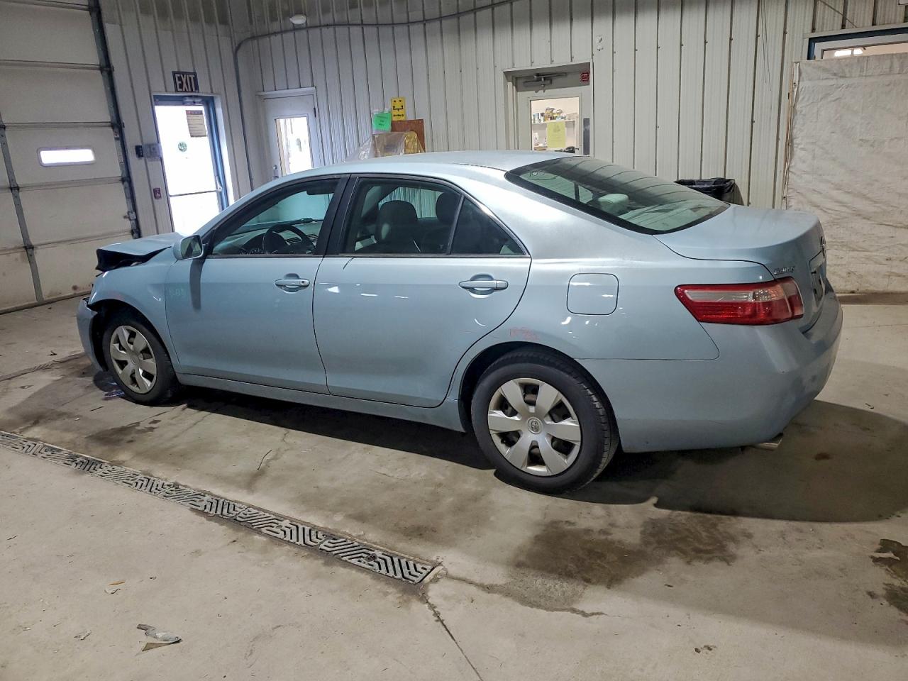 2009 TOYOTA CAMRY SE photo 3