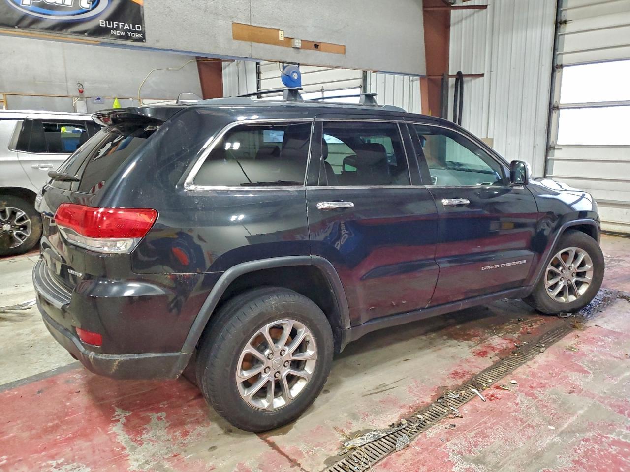 2015 JEEP GRAND CHEROKEE LIMITED photo 3