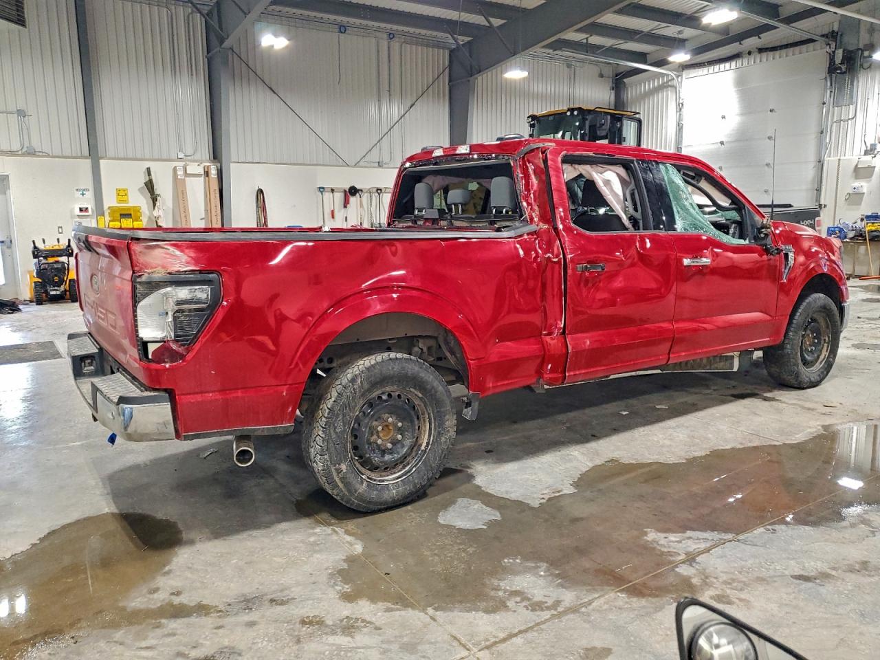 2024 FORD F150 XLT photo 3