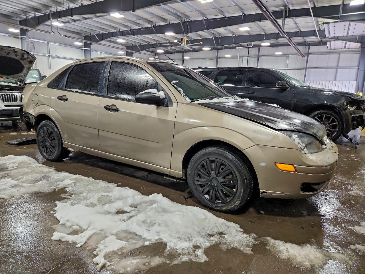 2005 FORD FOCUS ZX4 photo 7