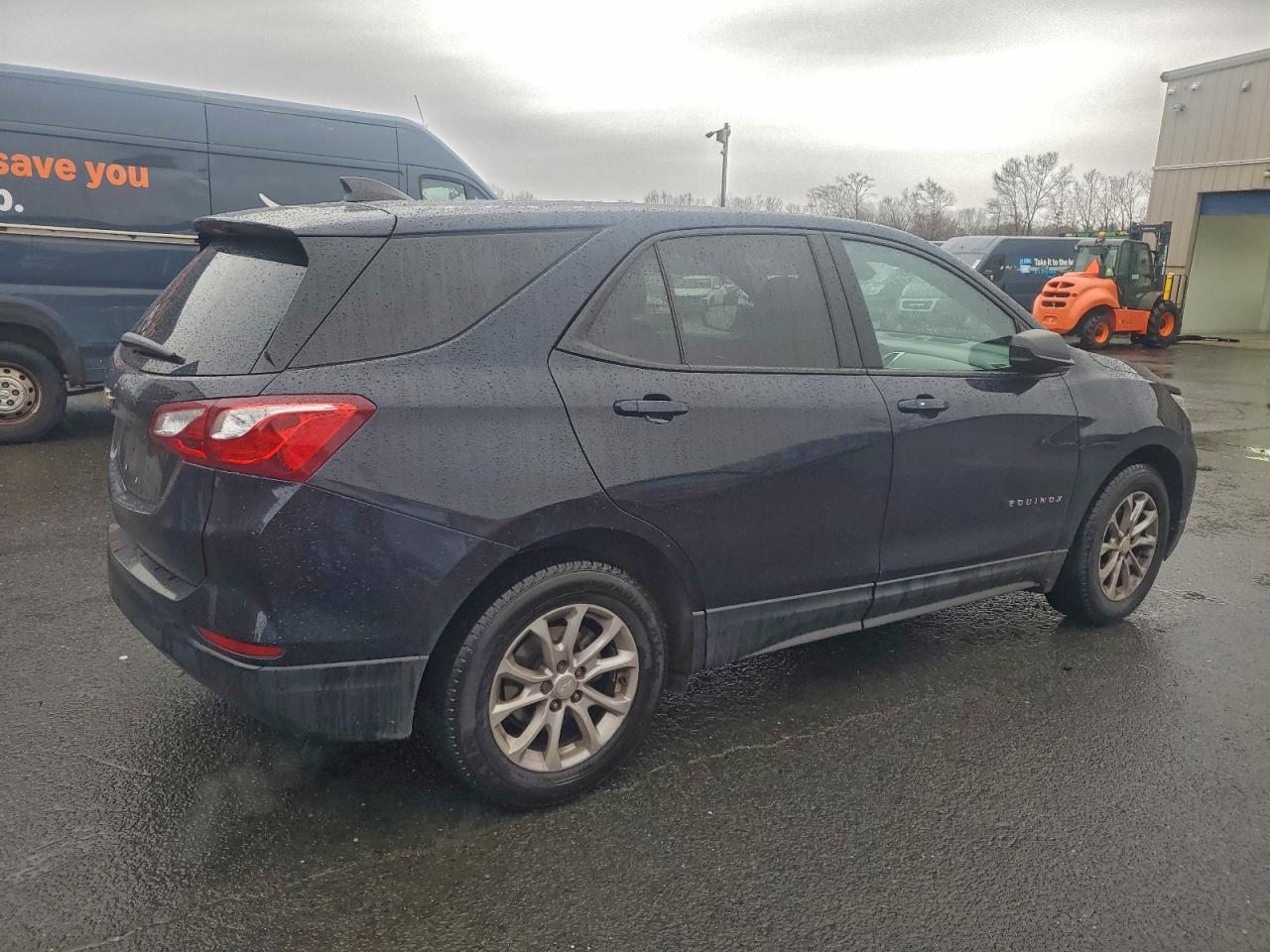 2020 CHEVROLET EQUINOX LS photo 5