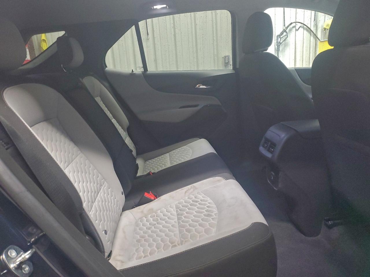 2020 CHEVROLET EQUINOX LS photo 21