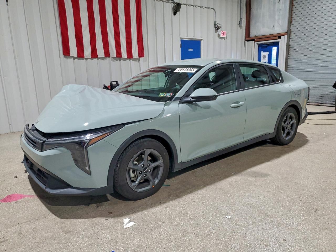 2025 KIA K4