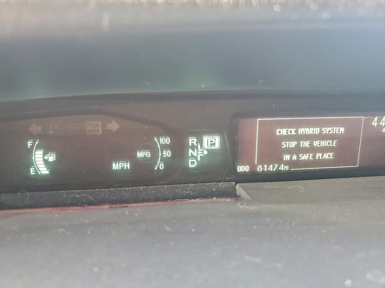 2015 TOYOTA PRIUS photo 17