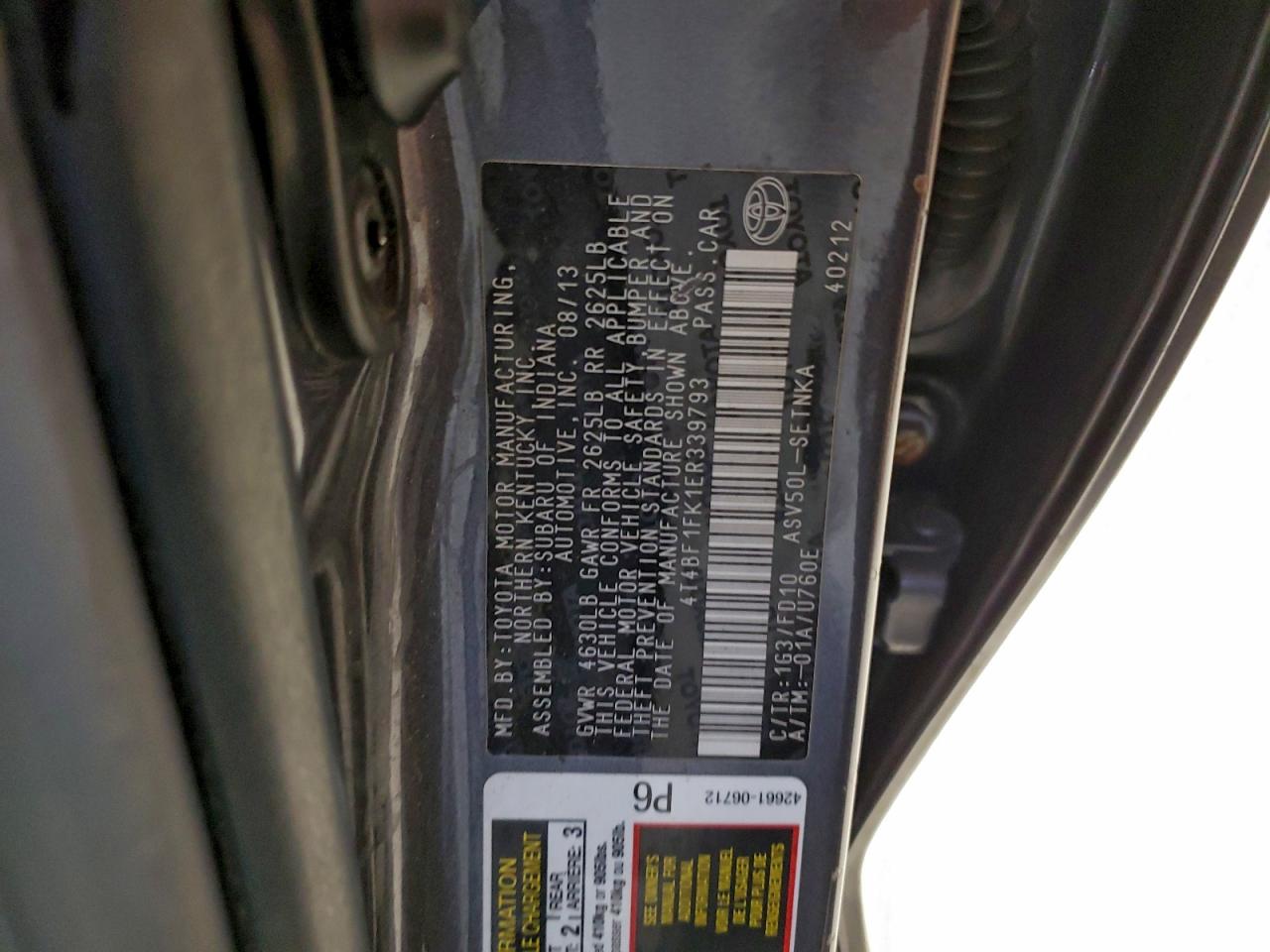 2014 TOYOTA CAMRY photo 23
