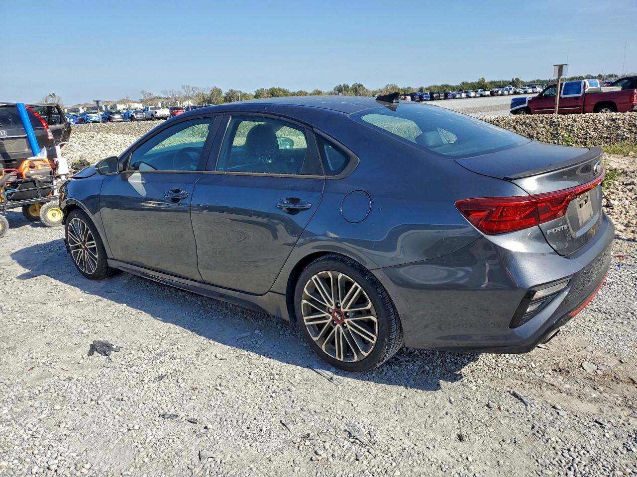 2020 KIA FORTE GT photo 3